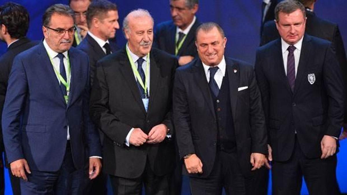 Del Bosque:Zor bir grup