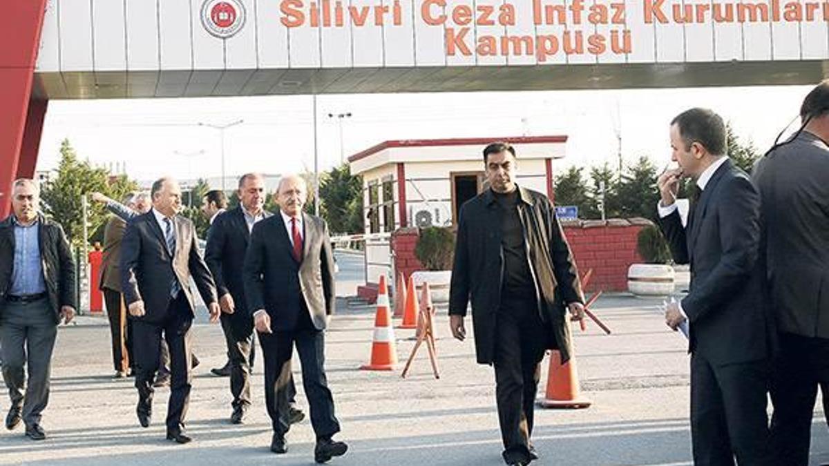‘Türkiye yarı açık bir cezaevi’