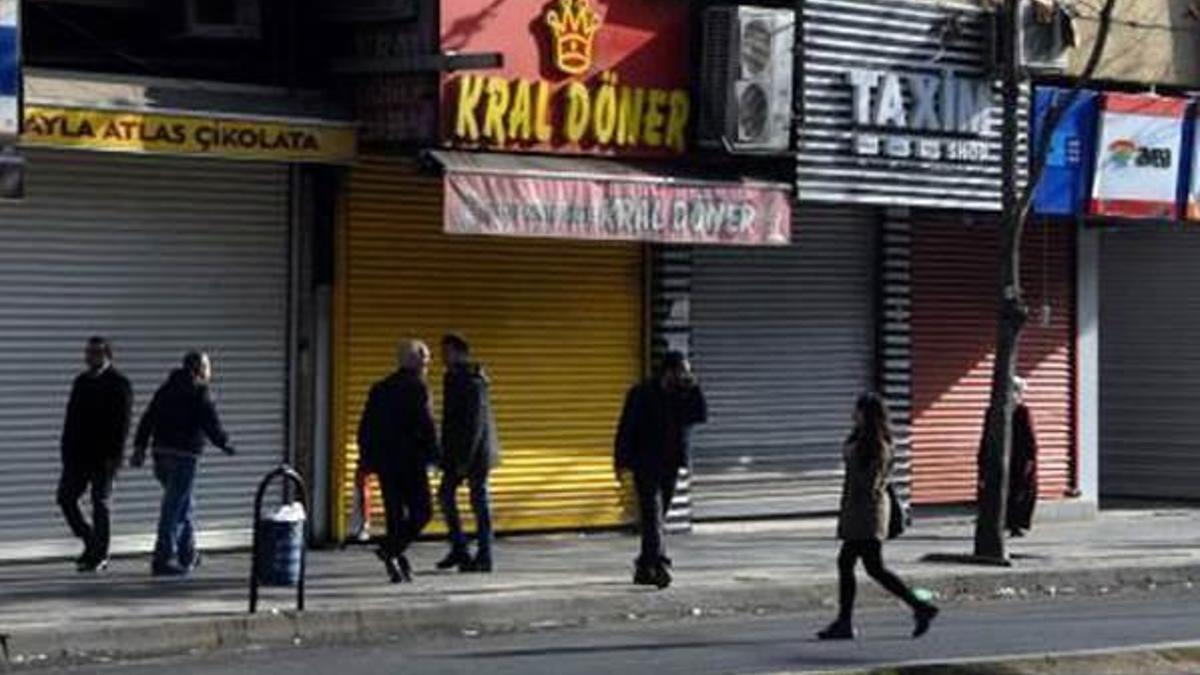 Diyarbakır'da hayat durdu