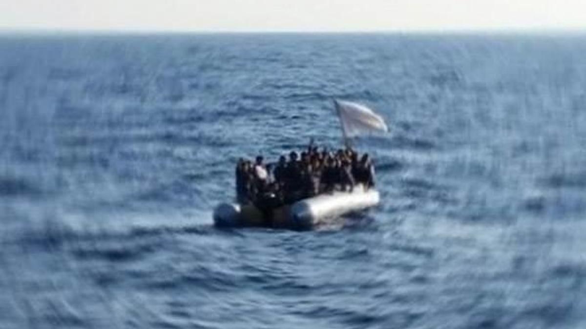 Kaçak teknesi battı!