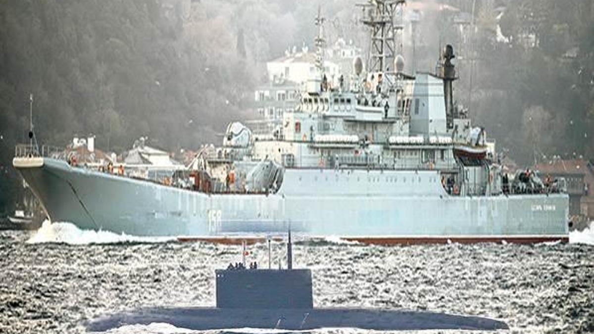 Tartışmalı gemiye denizaltı eskortu