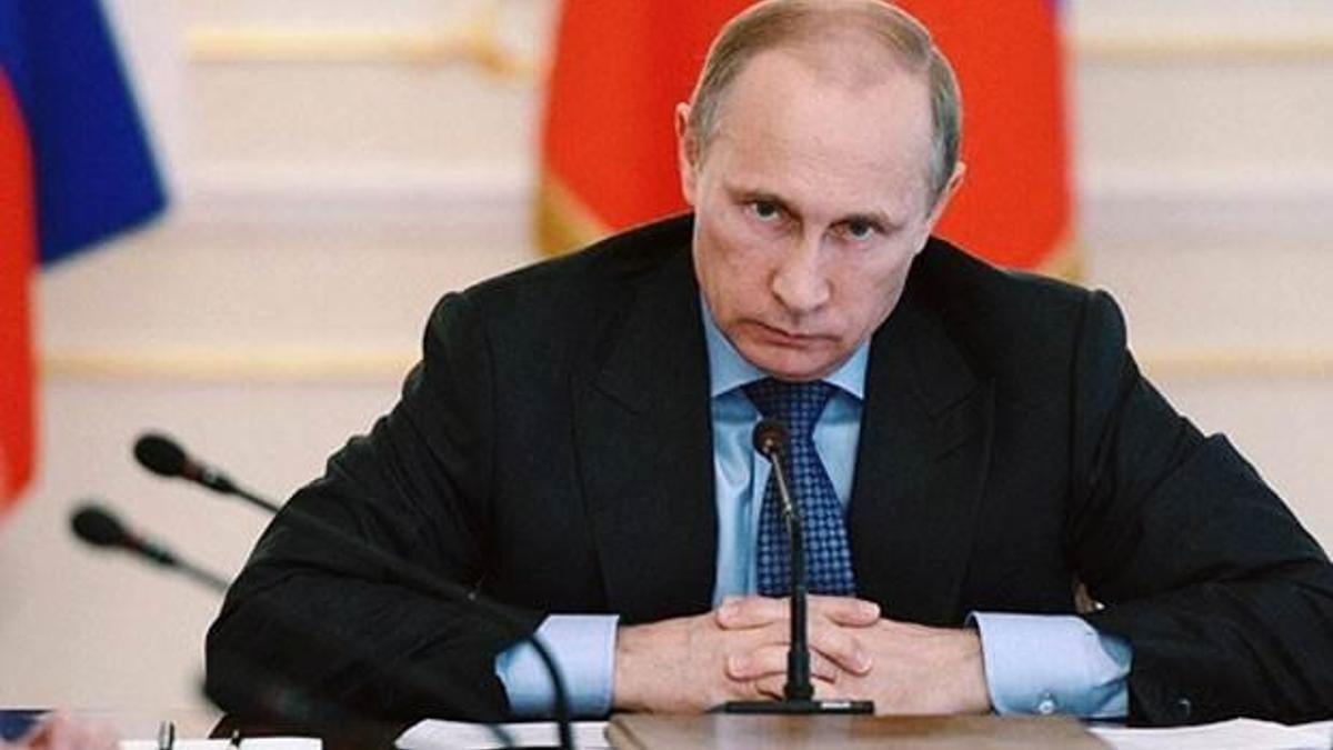 UEFA'nın hesabından Putin'e küfür