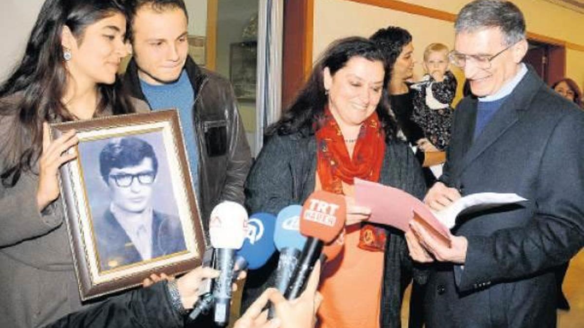 Aziz Sancar’a sürpriz uğurlama