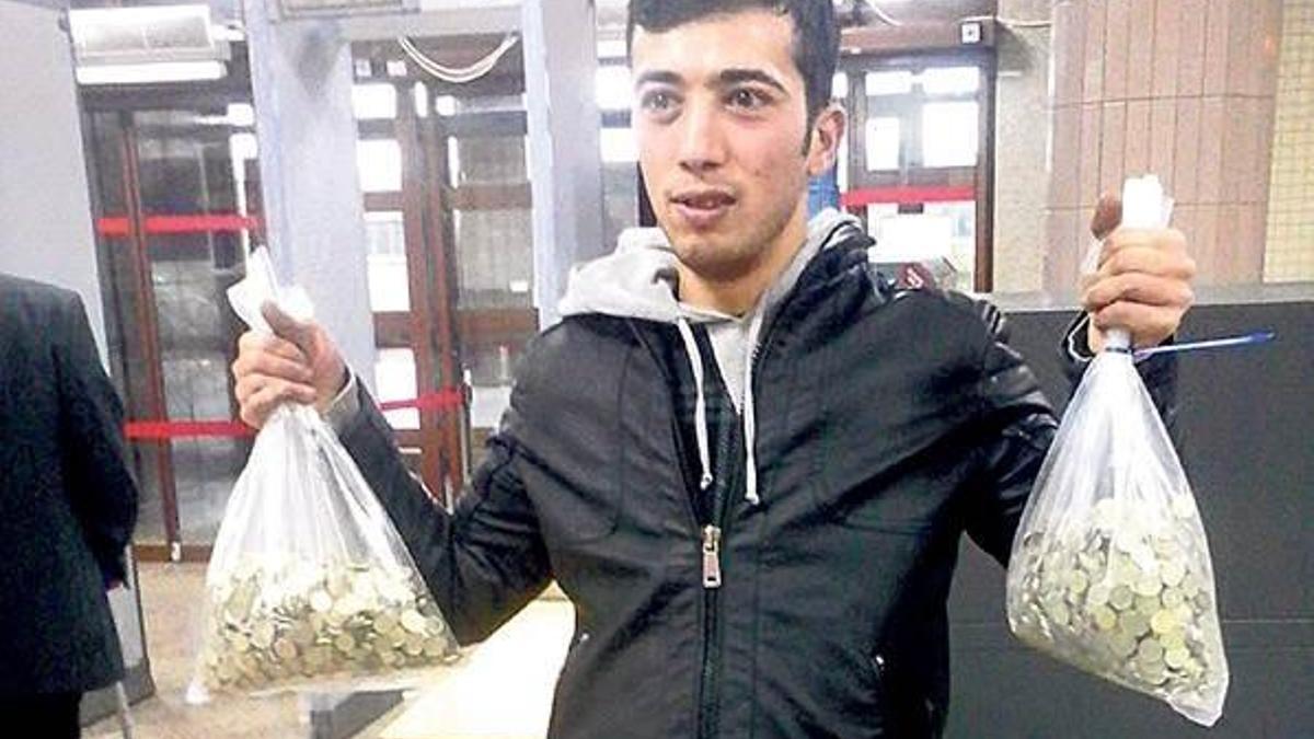 1200 TL cezayı bozukluklarla ödemeye kalktı