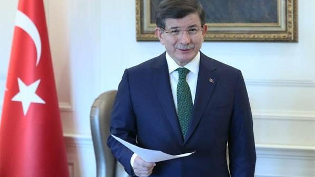 Davutoğlu sözünü tuttu