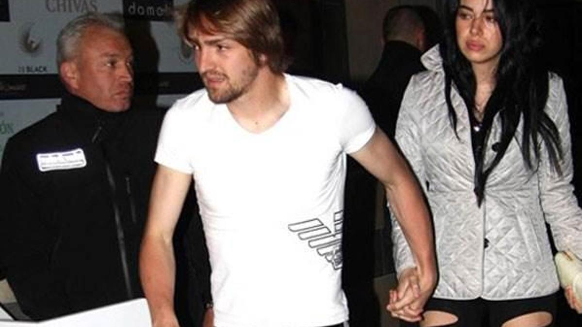 Asena Erkin ifade için emniyete geldi