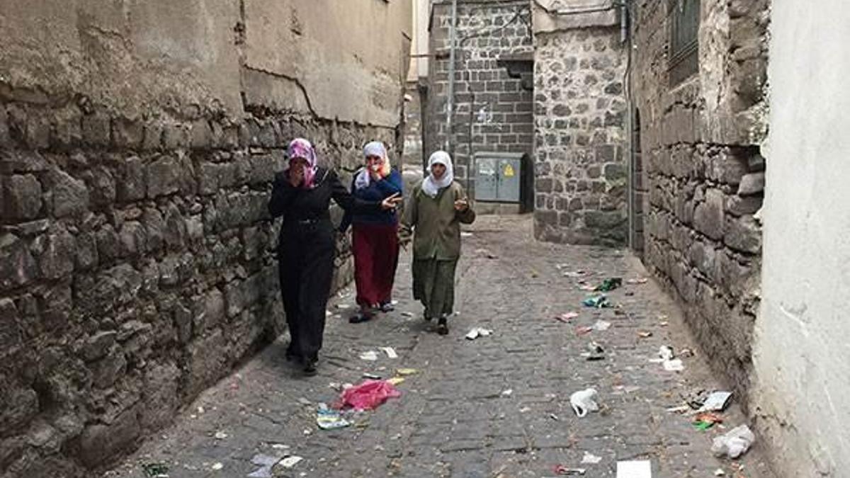'PKK'dan Sur'da hendek rantı' iddiası