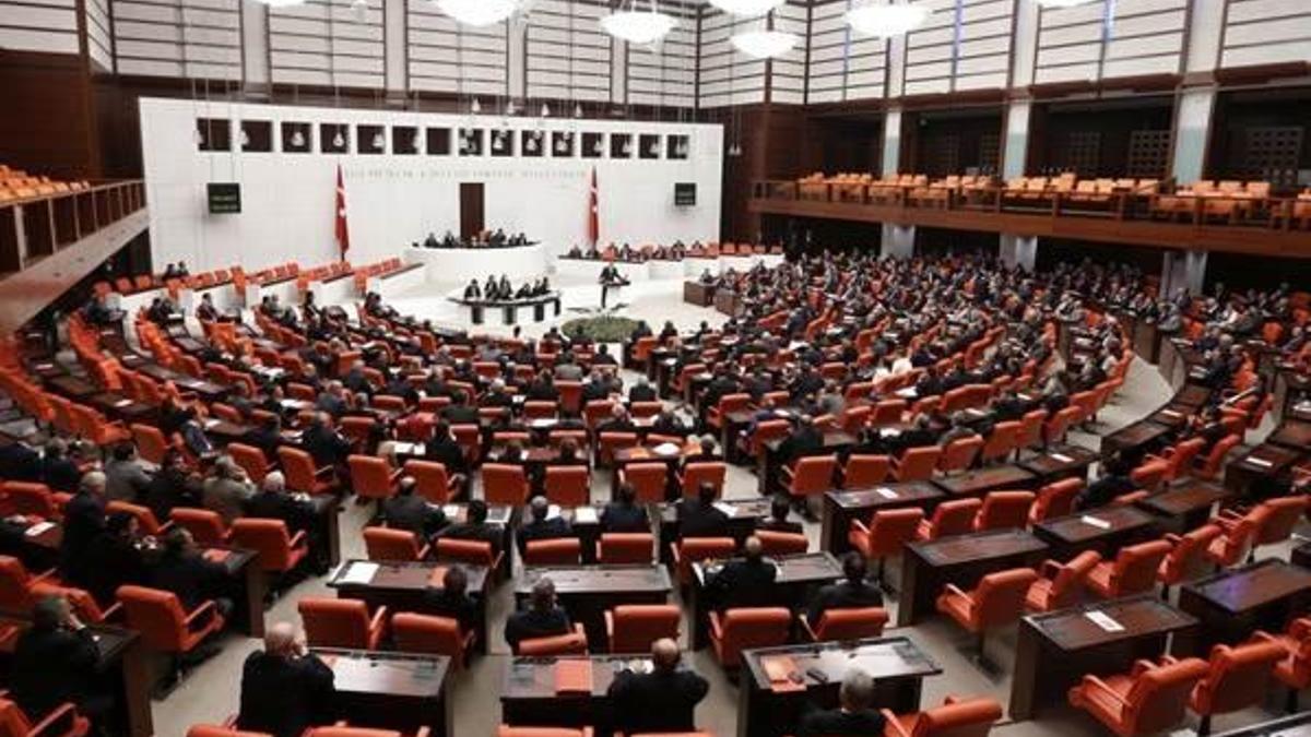 Tanrıkulu tehdit etti ortalık karıştı!