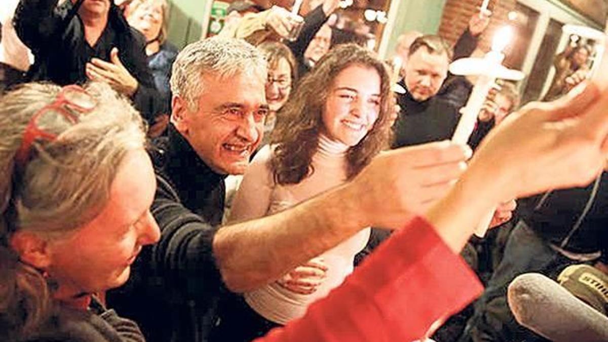 Ya Türkiye’ye git ya kendine ülke bul