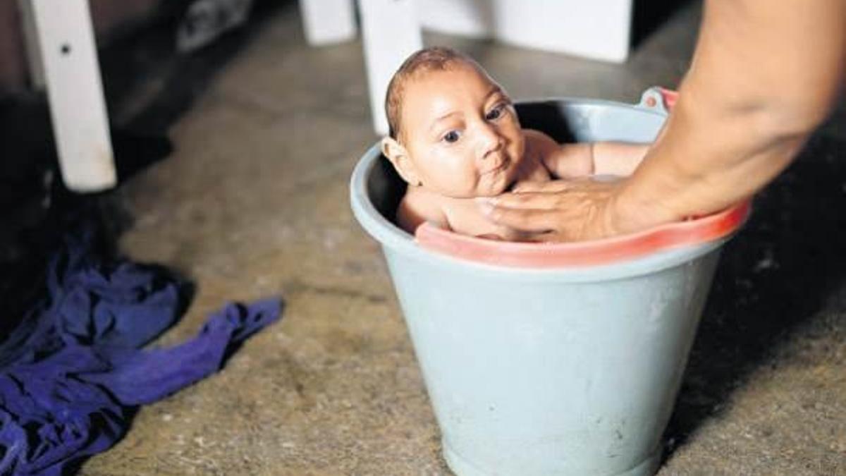 Bebekleri kurban seçen virüslü bölgelere gitmeyin