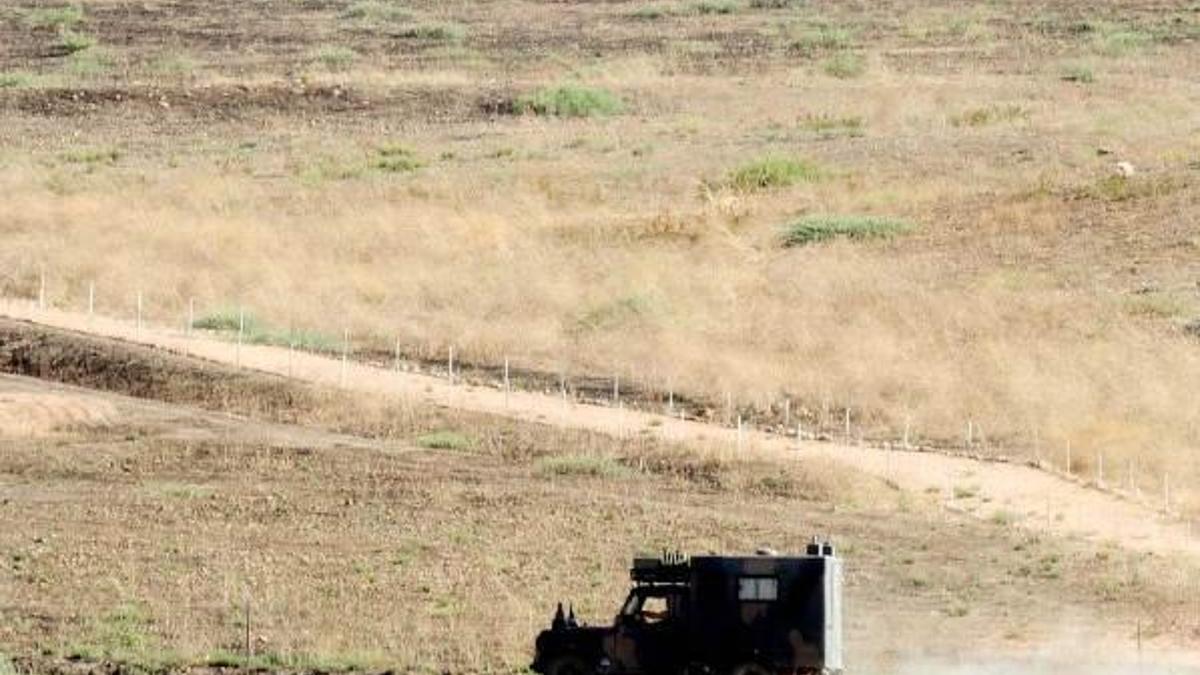 PYD, ’kırmızı çizgi’nin batısında, sınıra 30 kilometre uzakta