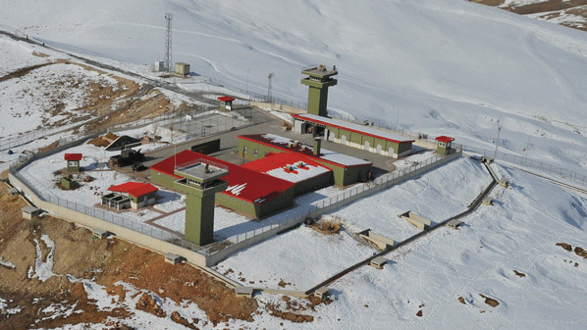 Yeni Şafak Temsilcisi: Şehir içlerine kalekollar kurulacak