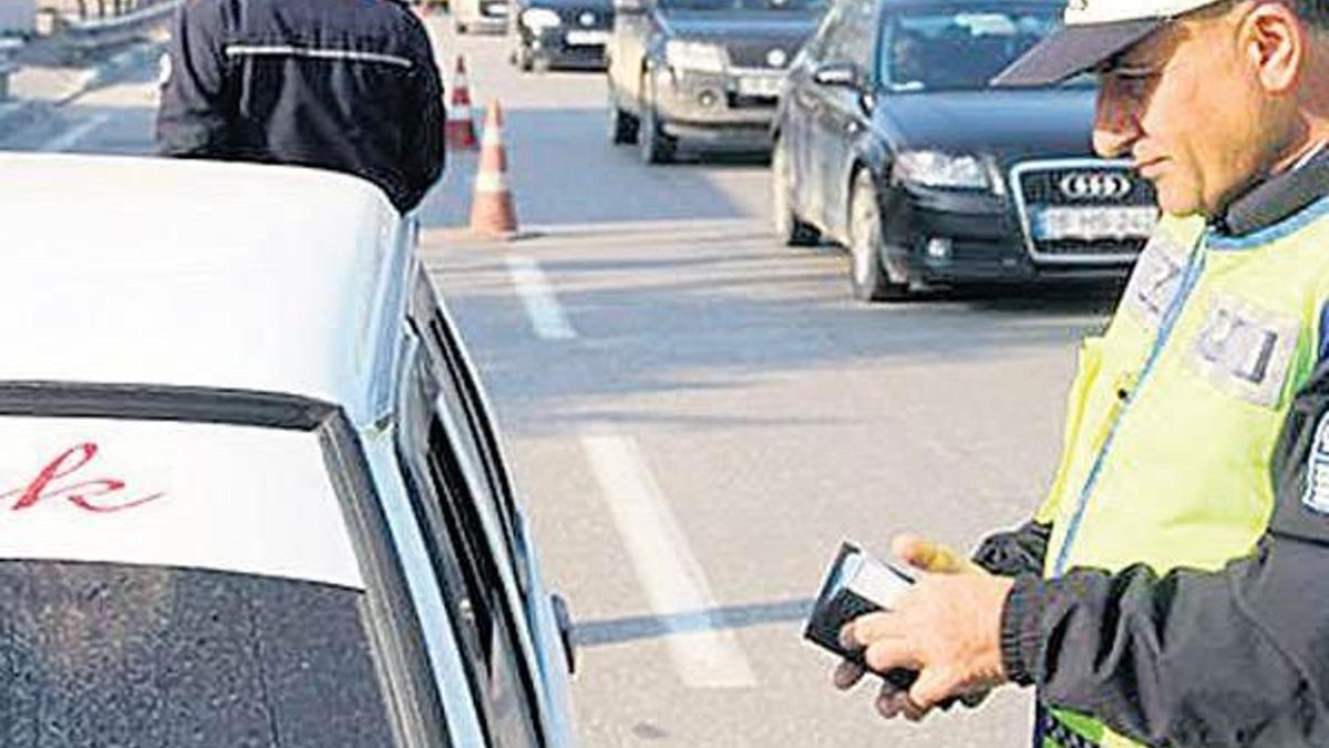 1 milyon 298 bin kişinin ehliyetine el konuldu