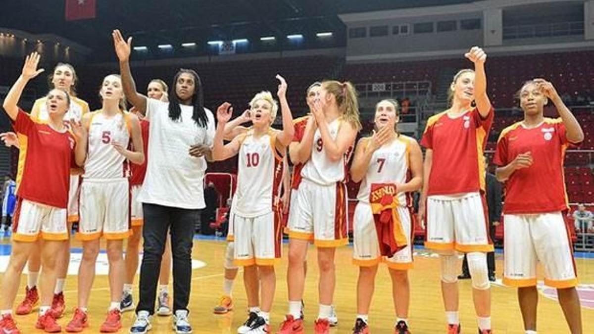 G.Saray 2015'i galibiyetle tamamladı