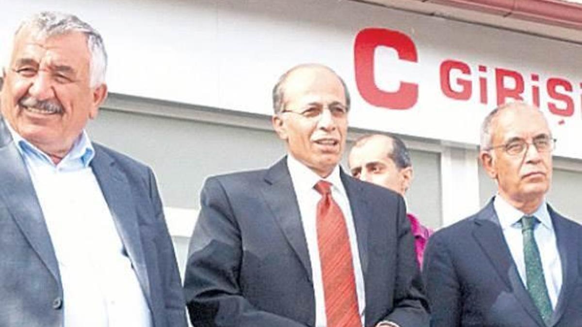 O mahkeme iki davayı birleştirdi