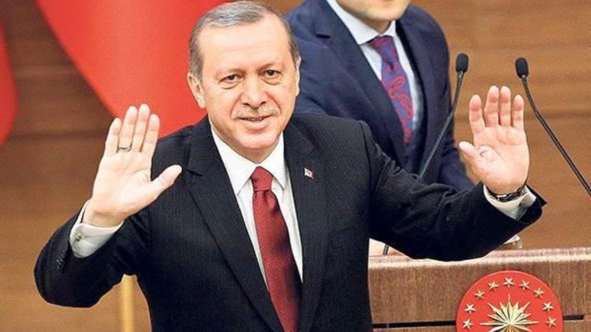 ANDY-AR anketinde yılın kişisi de siyasetçisi de kazananı da Erdoğan