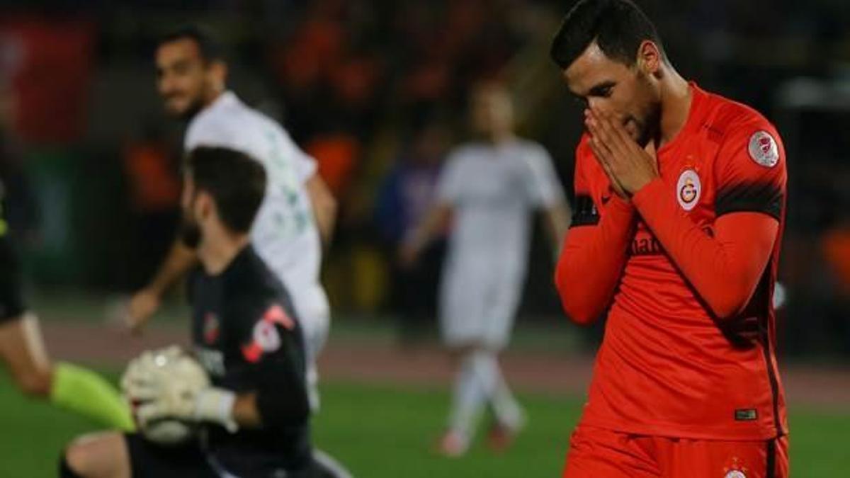 Aslan 'Adın'ı 16'ya yazdırdı