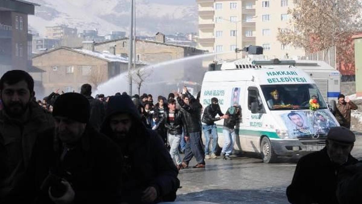 Hakkari'de olaylar çıktı