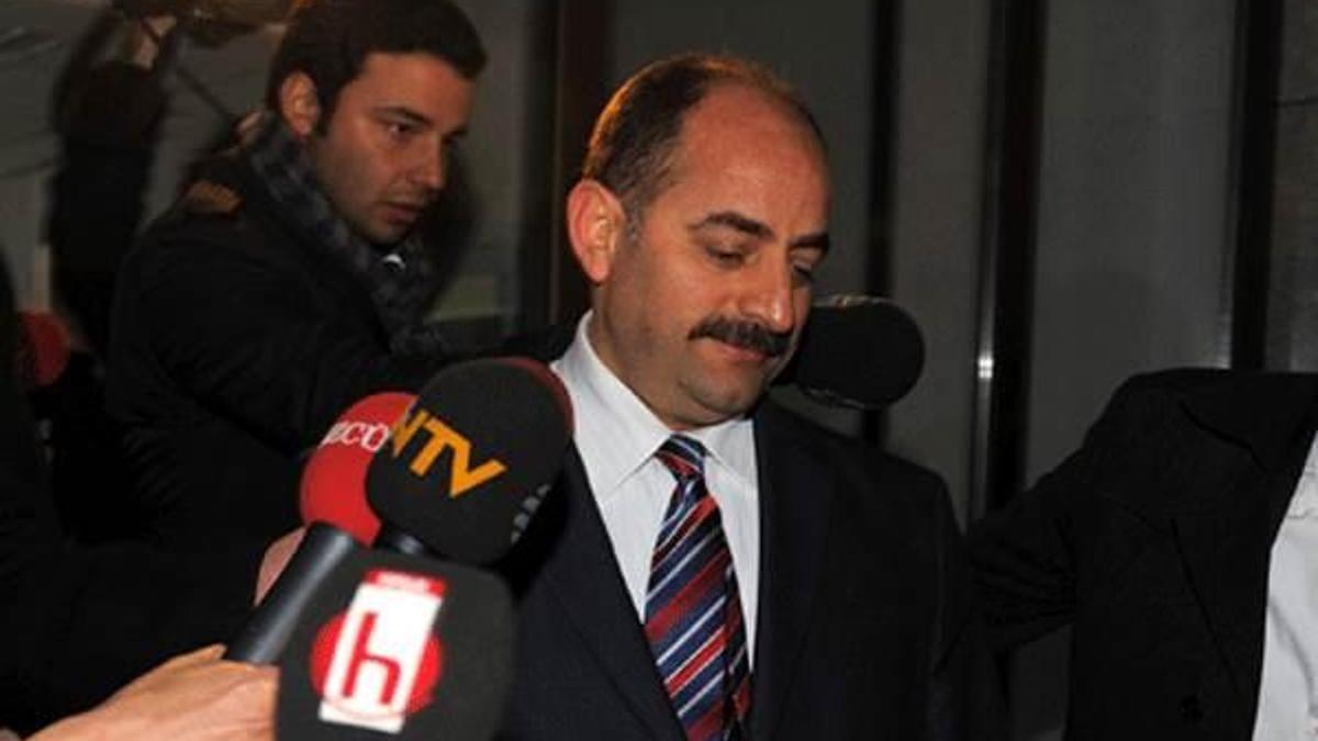 Meslekle ilişkileri tümüyle kesildi