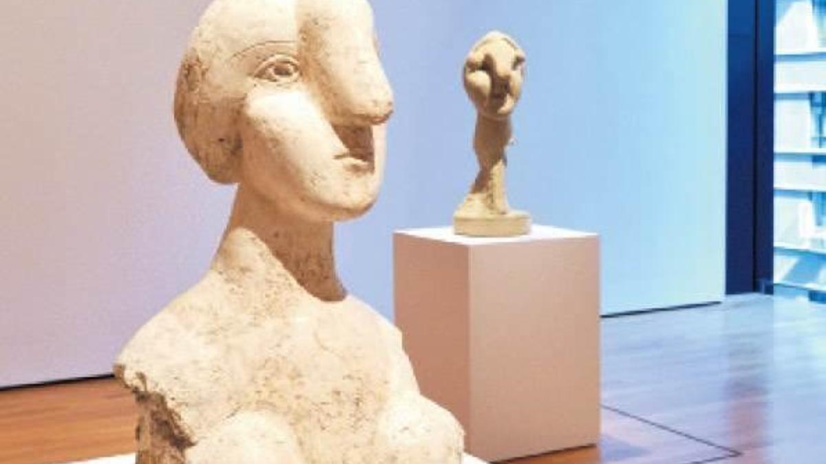 Picasso heykelini iki kişiye satmış!