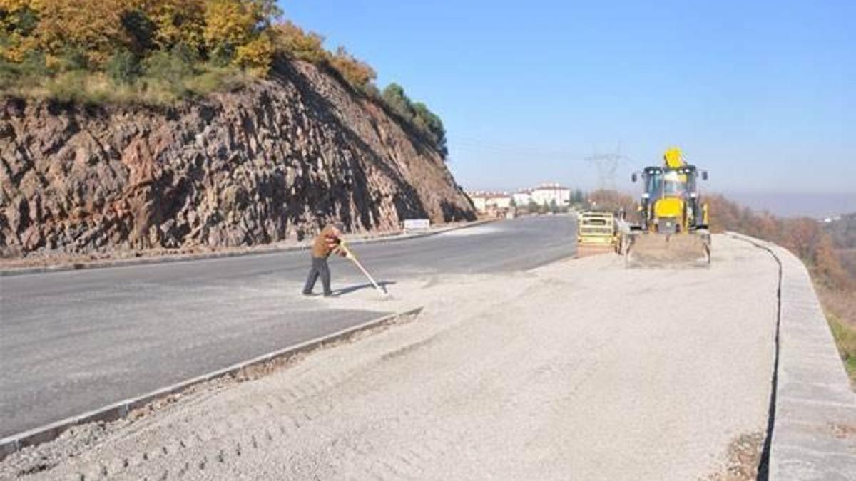 Başiskele'de caddeler yenilendi