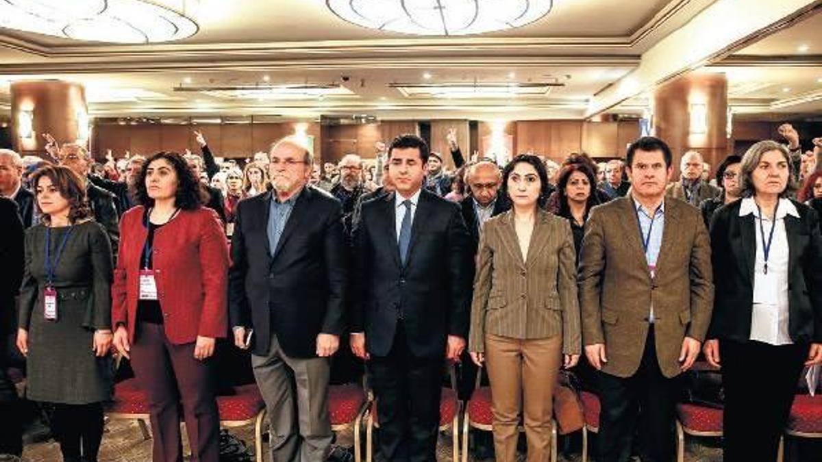 ‘Öz Yönetim’ ilanına müebbet hapis istendi