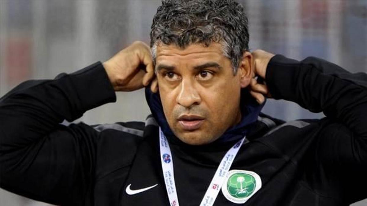 Rijkaard geri dönüyor