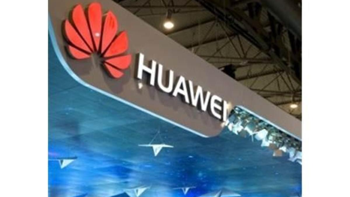 Dört adet Huawei P9 geliyor!
