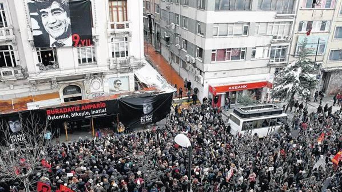 9 yıl sonra aynı yerde ‘Özlemle, öfkeyle, inatla!’