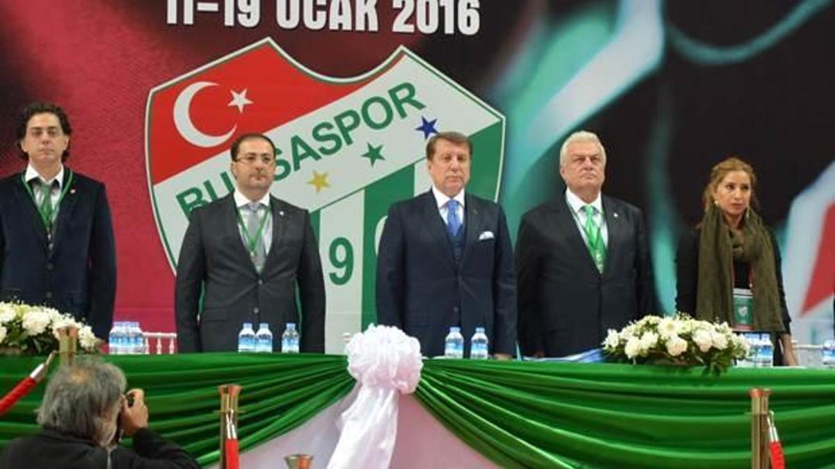 Bursaspor'da yönetim ibra edilmedi