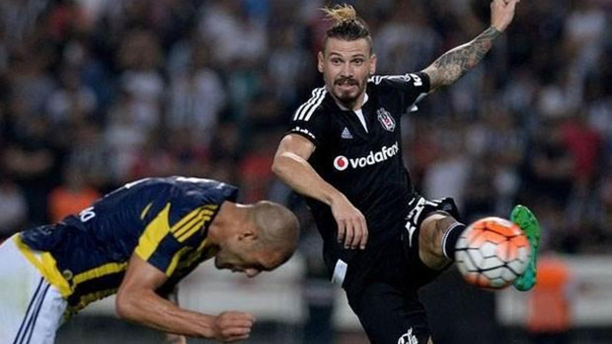 Ersan'ın yerine 2 stoper aranıyor!