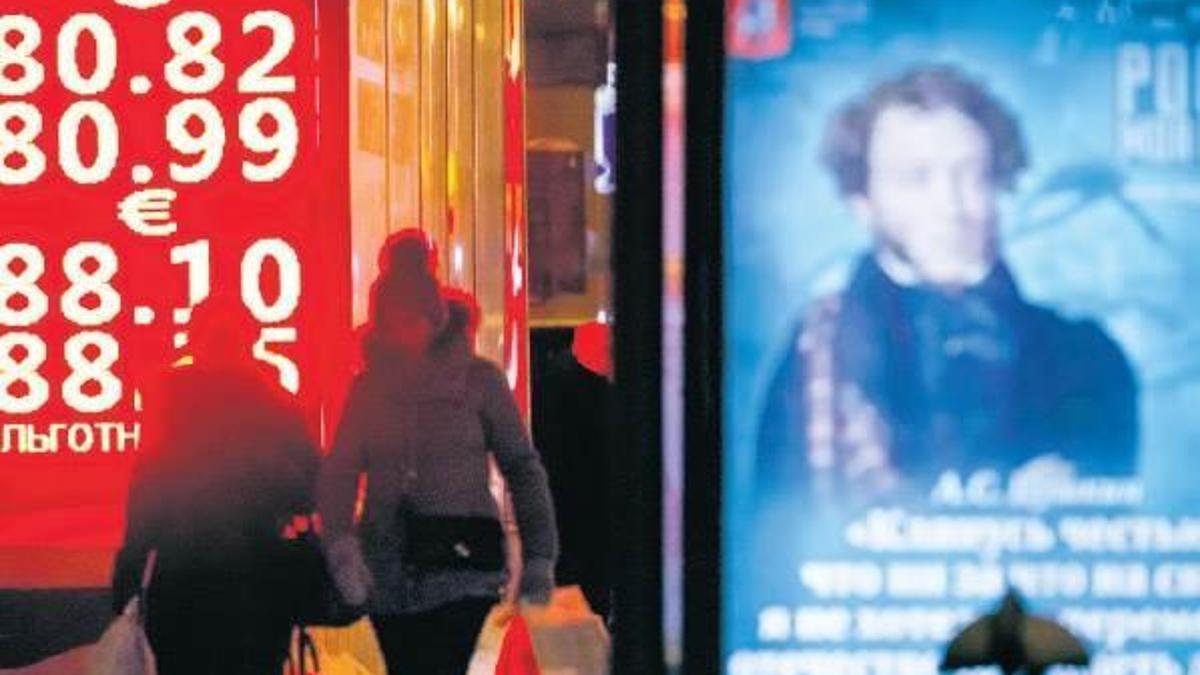 Ruble tarihin en düşük seviyesinde