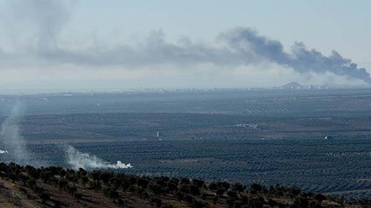 Rus uçakları muhalifleri o şehirde bombaladı