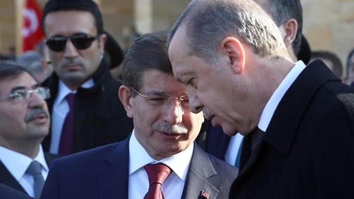 Başkanlık için referandum tarihi belli oldu
