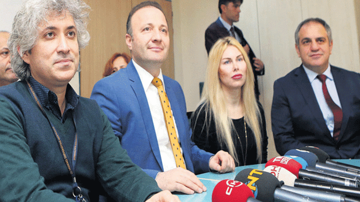 11 saatlik operasyonla bir çift yeni kolu oldu!