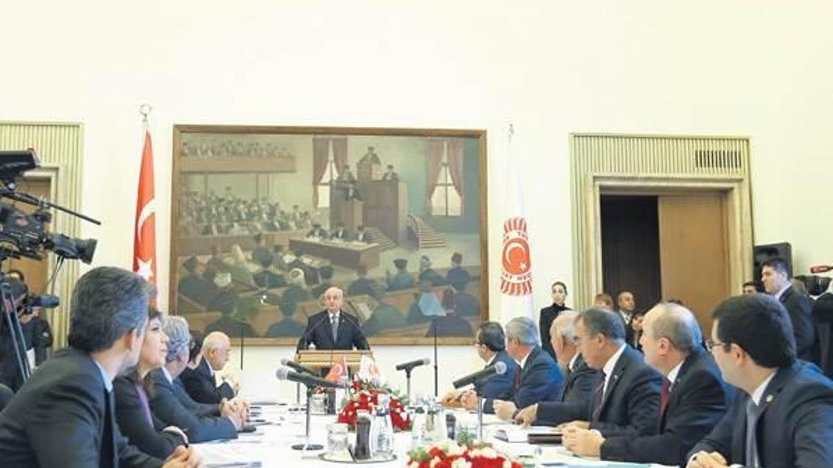 ‘Anayasa toplumu kucaklayacak’