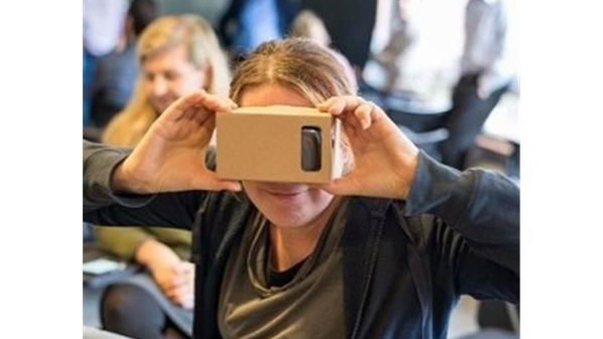 Google'ın yeni sanal gerçeklik gözlüğü Google VR olacak