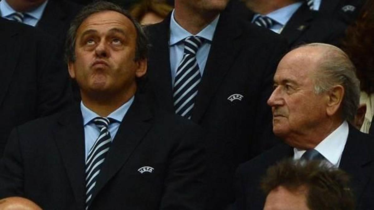 Rusya'dan Blatter ve Platini'ye davet
