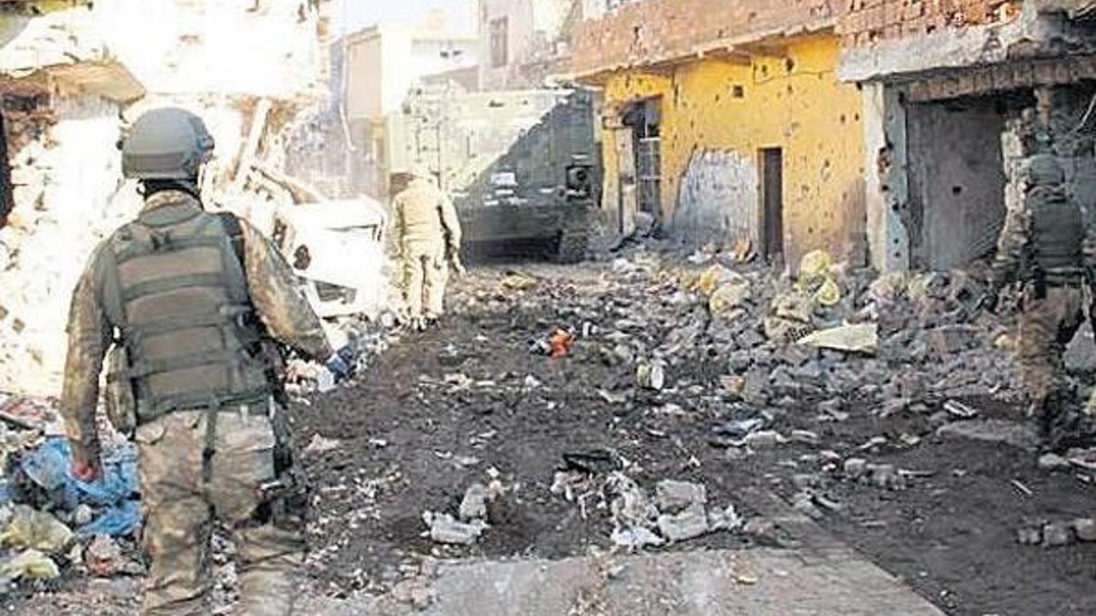 Cizre'de terör saldırısı: 2 şehit