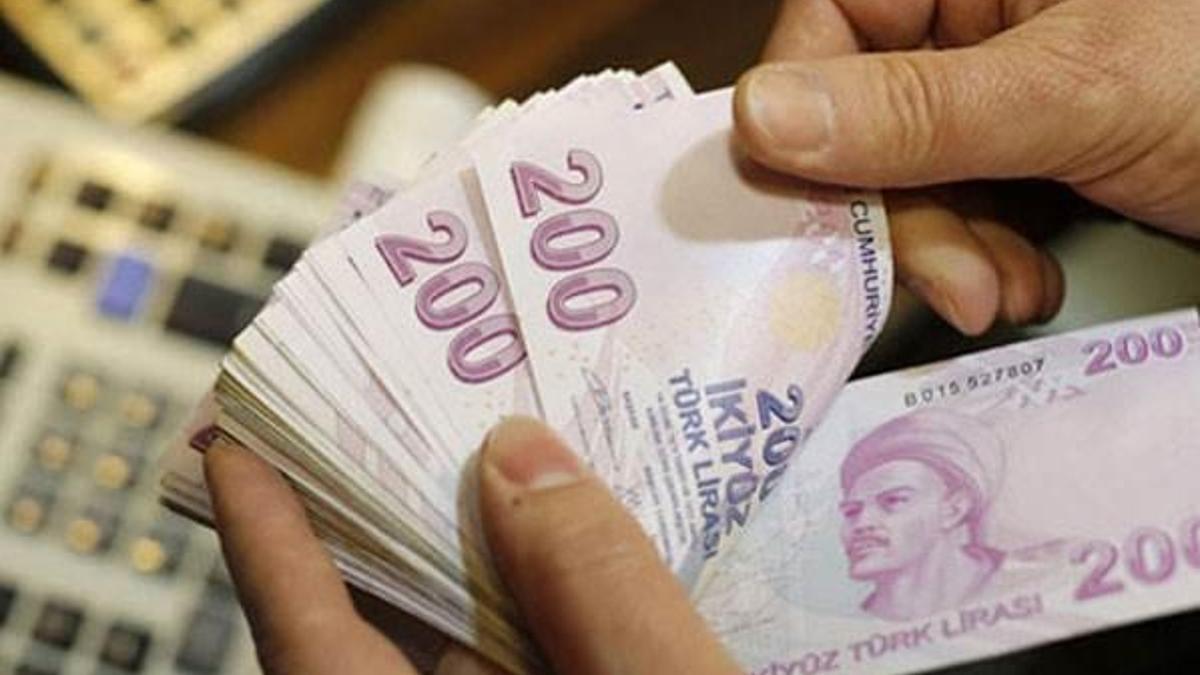 Emekliye 200 lira müjdesi!