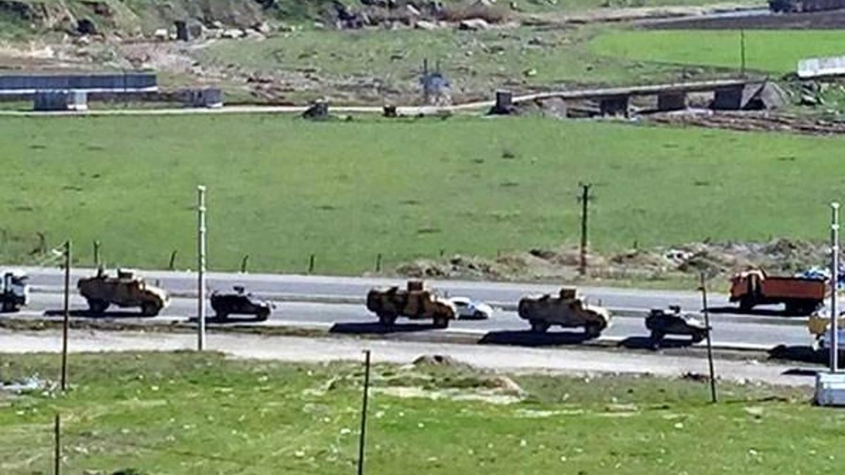 Tanklar ilçeye “Türkiyem” şarkısı eşliğinde girdi