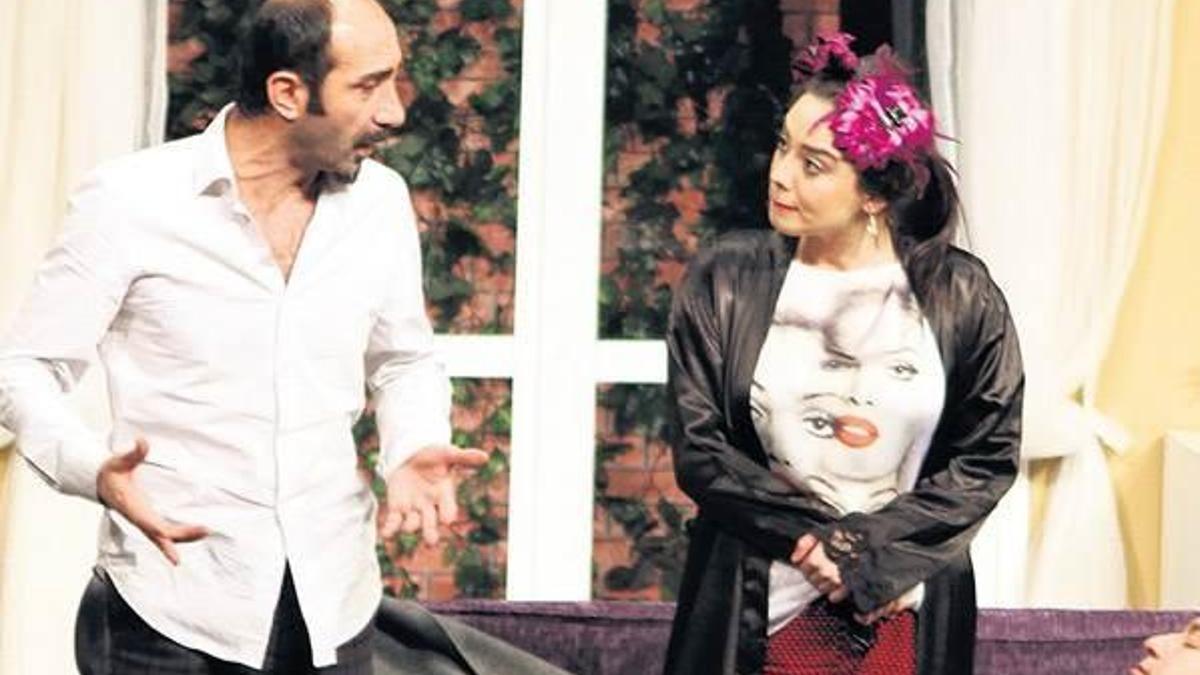 Ölene kadar sahnedeyim