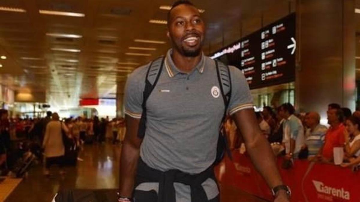 G.Saray’dan Barcelona’ya…