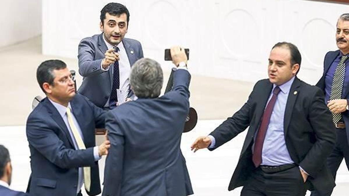 CHP’li Erdem’e kürsüde tepki