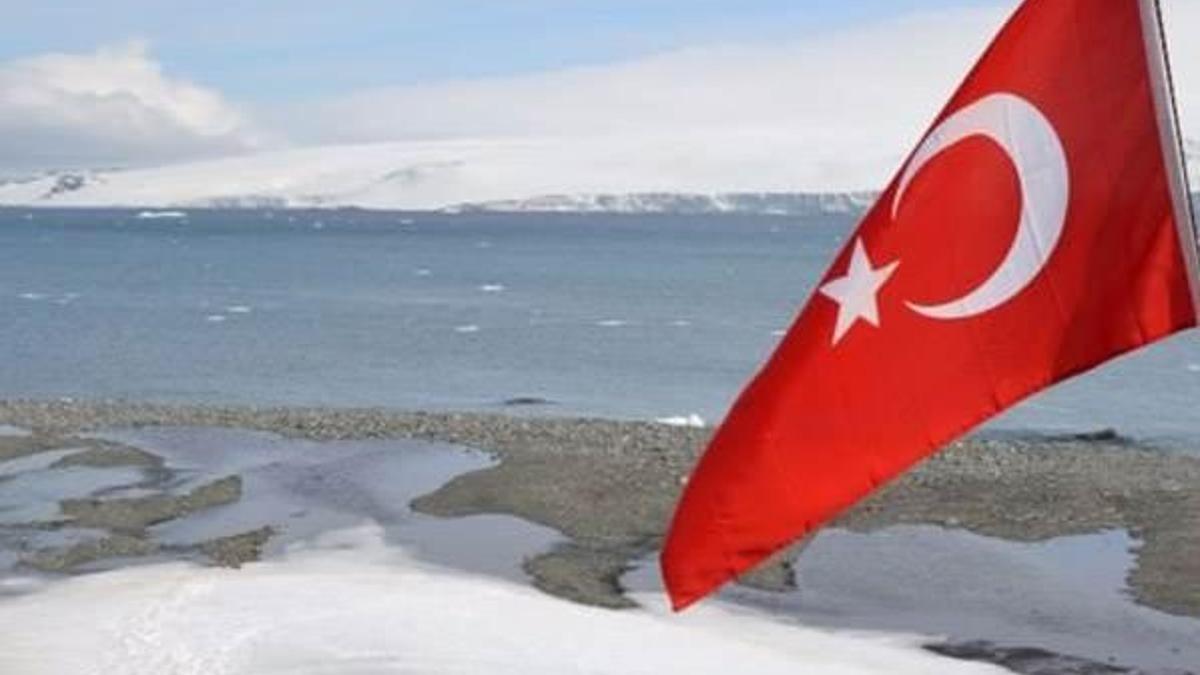 Türkiye oraya kendi üssünü kuruyor