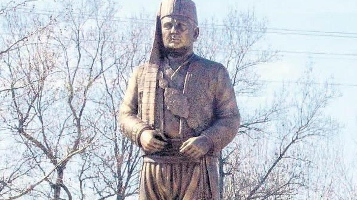 Hırsızlar, ağaların tespihine dadandı