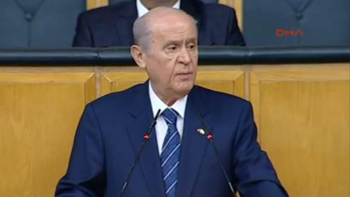 Bahçeli partilileri fırçaladı!