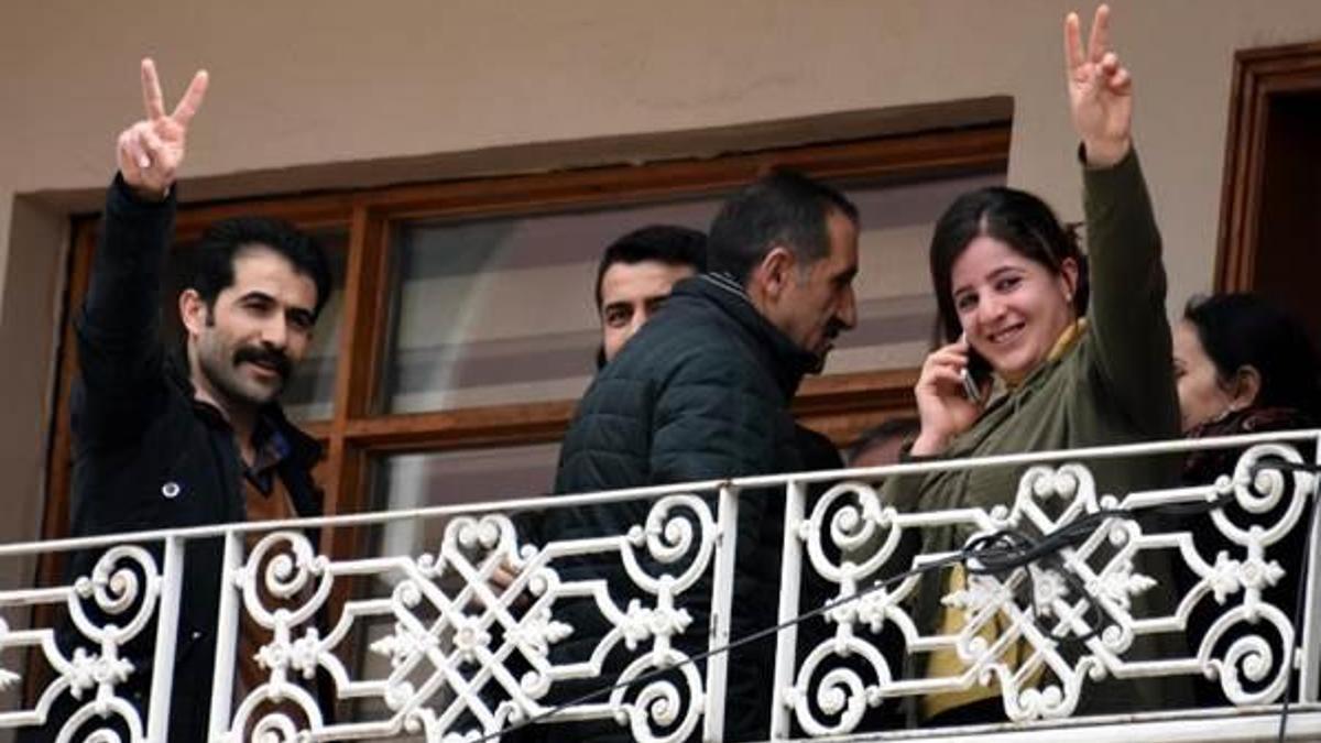 DBP İl Eşbaşkanı Duman gözaltına alındı