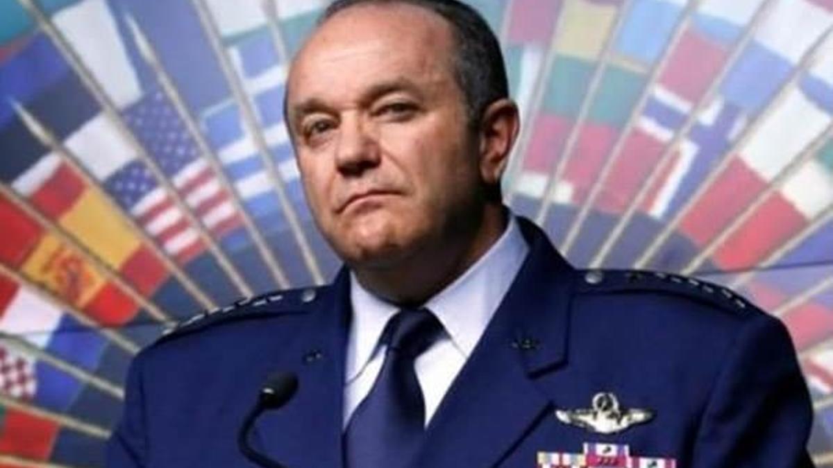 NATO Komutanı: Gerekirse Rusya'ya saldırırız