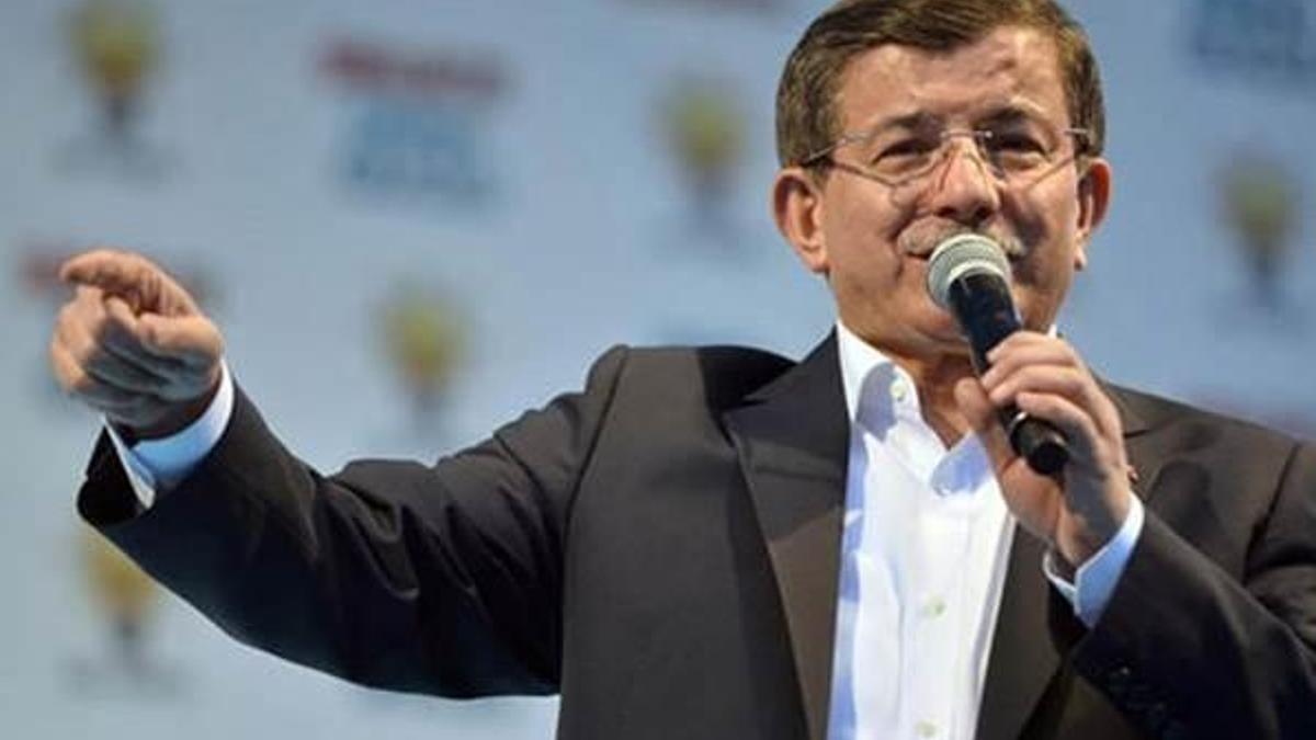 Başbakan Davutoğlu: Türkiye'nin 90'lı yılları yaşamasını bekleyenler var